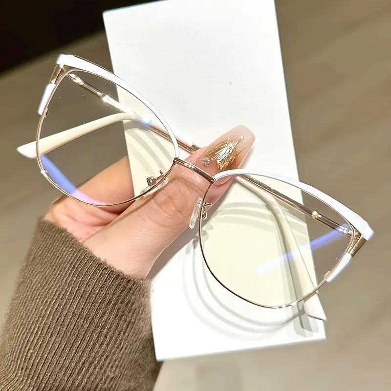 Blue Light Blocking Glasses for Women, Clear Lens Cat Eye Fashion Eyeglasses, Non-Prescription Computer Glasses, Trendy Lightweight Decorative Frames