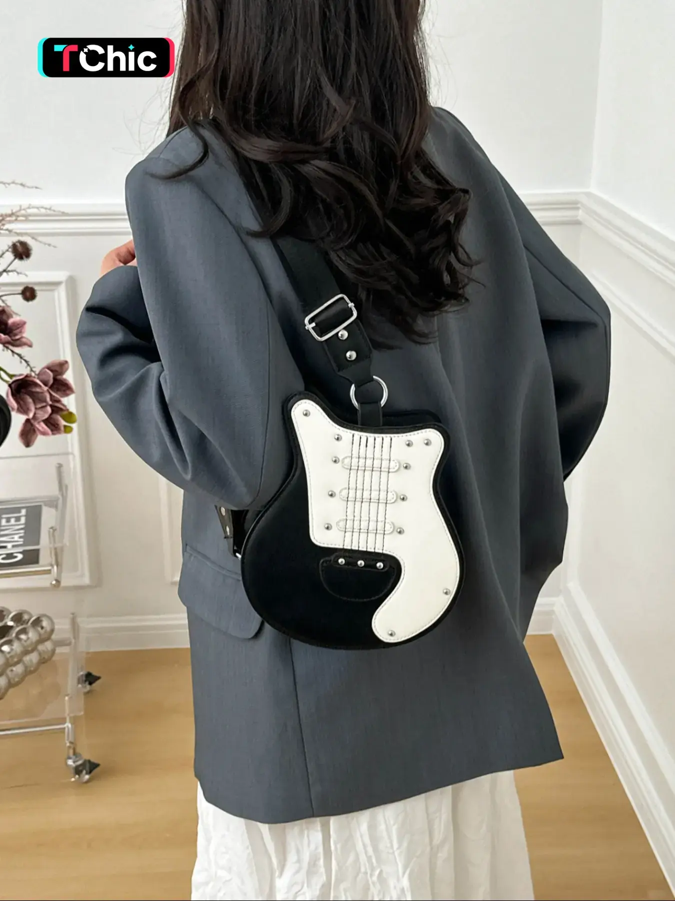 New Creative Guitar Shaped Bag Fashion Versatile Shoulder Crossbody Saddle Bag for Women, Casual Trendy Purses, Casual Street Style Handbag for Shopping Travel Party Fashionable Saddle Bag Cross Body Bags