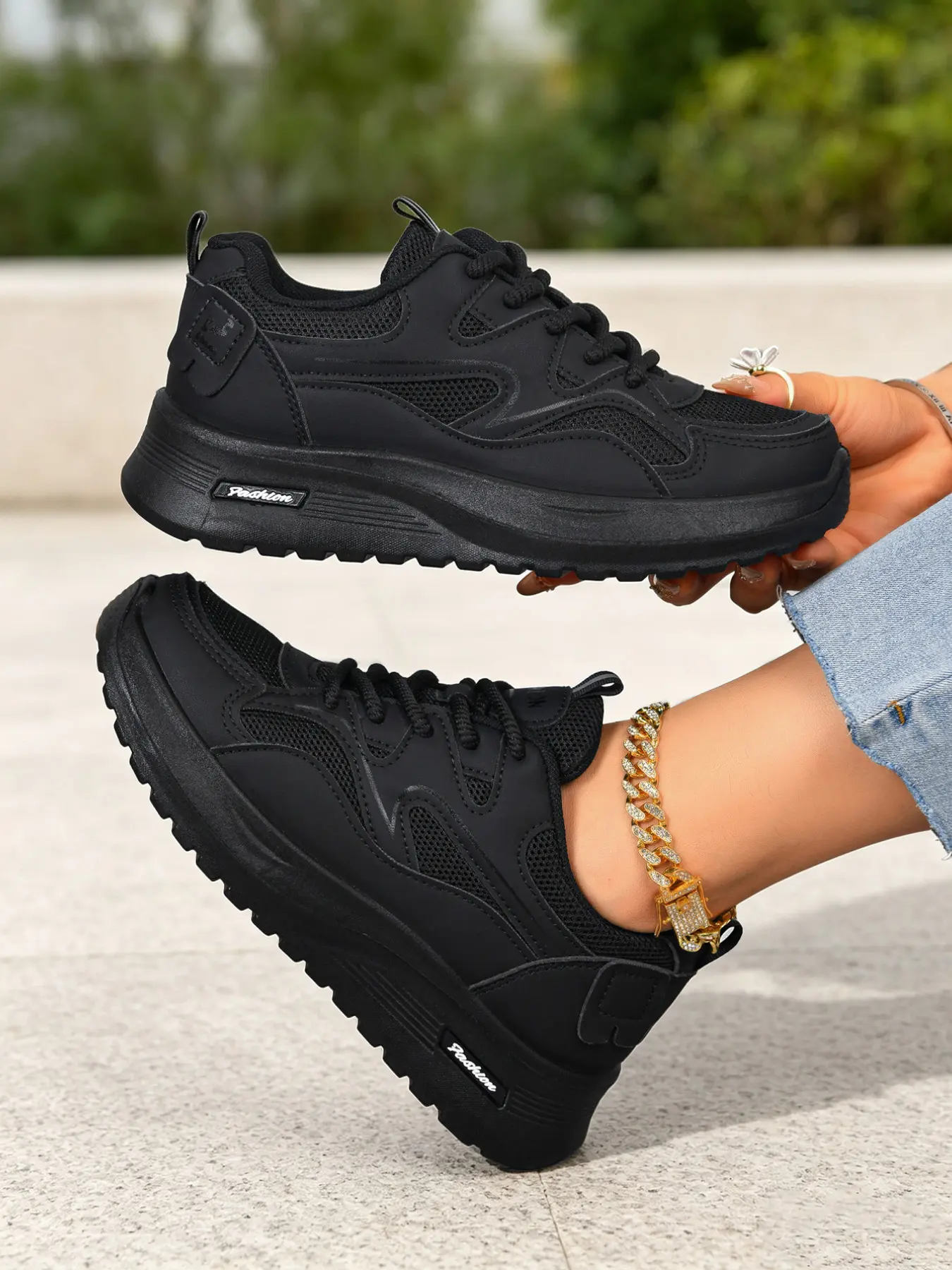 Women Two-tone Panel Platform Sneakers, Mesh & Patchwork Upper Lace Up Casual Trainers, Casual Low Top, Layered Thick Sole Retro Dad Shoes, Footwear for City Daily Outings, Shopping Dates, Street Styling & Weekend Vacation