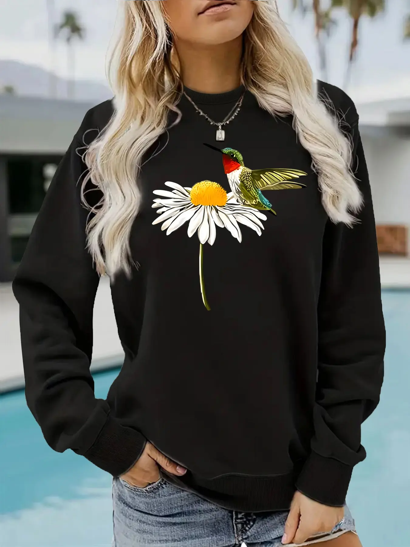 Women's Daisy & Hummingbird Print Casual Round Neck Fleece Sweatshirt, Soft, Fall Winter Essential, Comfortable Material