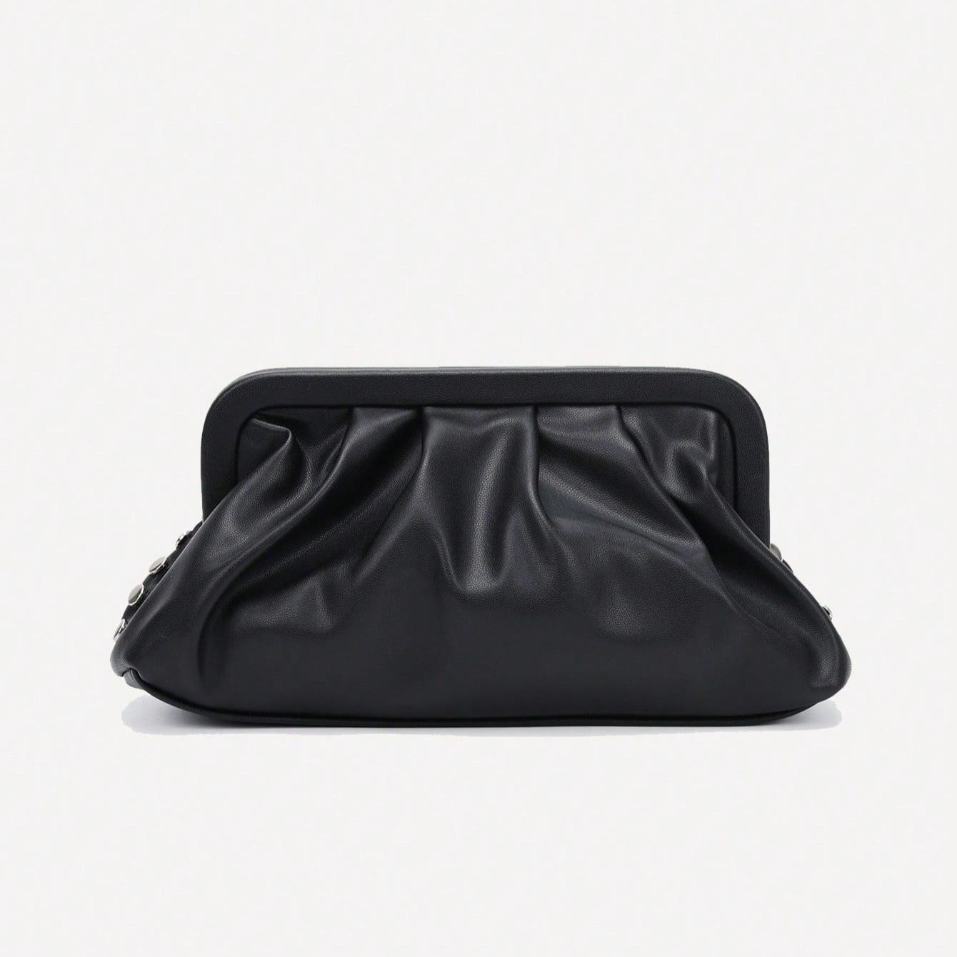 New Fashionable Versatile Simple Rivet Banquet Clutch Bag Niche Design High-End Retro Punk Style Popular Design Commuting Shopping Ladies Black, Halloween Purse Perfect Handbag For Fancy Party Halloween Fashion & Gothic Fashion