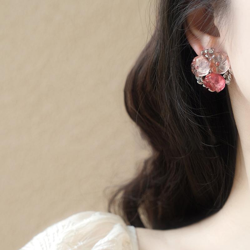 Silver Needle Flower Small Stud Earrings, Niche, Simple, Sweet Design, High-End, Unique and Fashionable Ear Jewelry Wholesale for Women