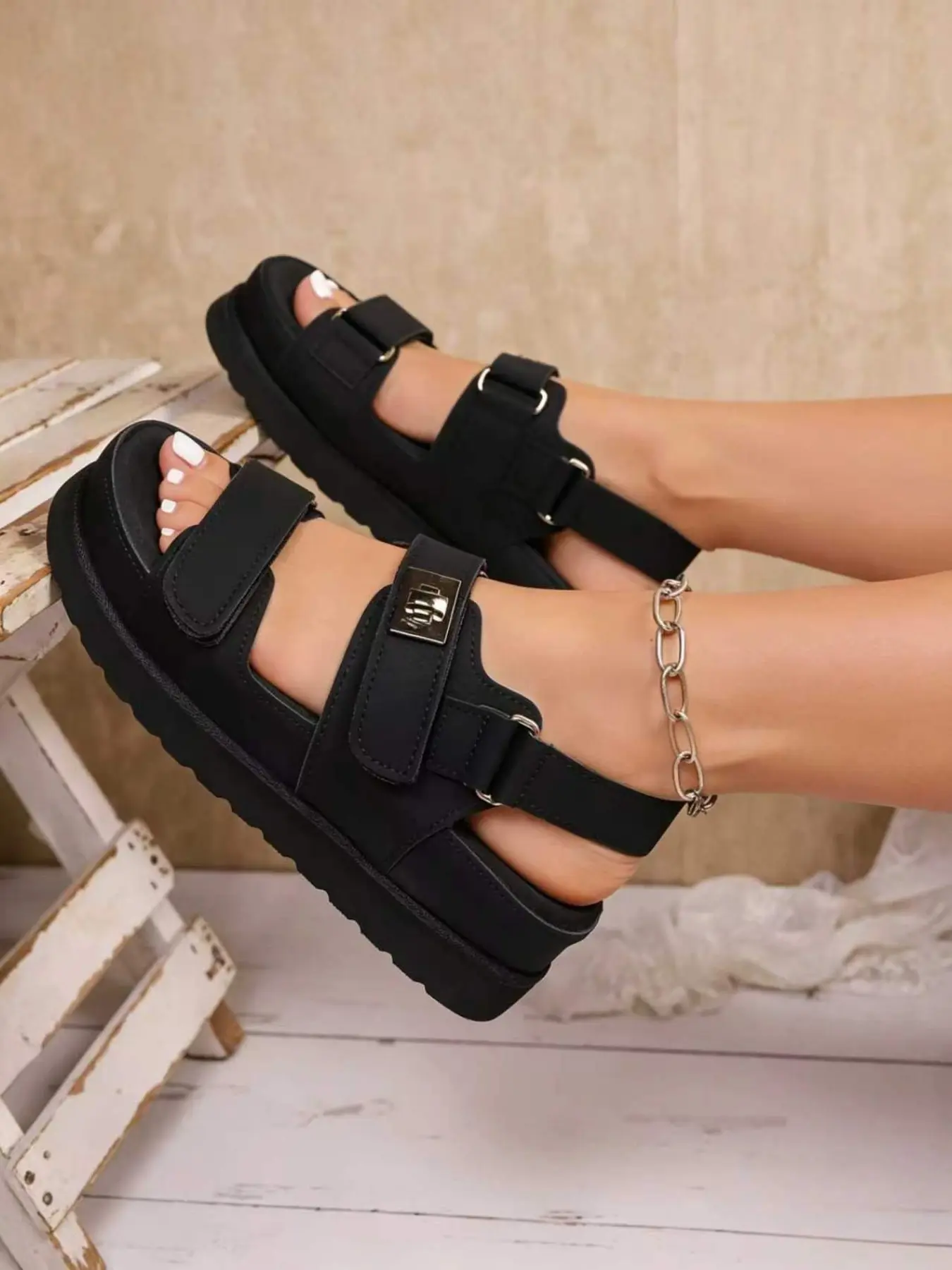 Cross-Border Large Size Thick Sole Roman Sandals, Casual Summer Sandals, Velvet Material, Velcro Closure, Comfortable Footwear for Women, Casual Comfy Sandals