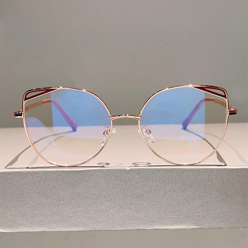 Stylish Cat-Eye Hollow Metal Frame Anti-Blue Light Glasses for Women, Minimalist Flat Lens Computer Goggles, Lightweight & Comfortable Eyewear for Daily Office Screen Use