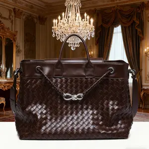 Buy 1 get 3 free limited time purchase.Please send a private message for gift colors.Extra-large vintage-style washed distressed leather hand-woven large-capacity elegant women's bag, genuine leather crossbody and handbag
