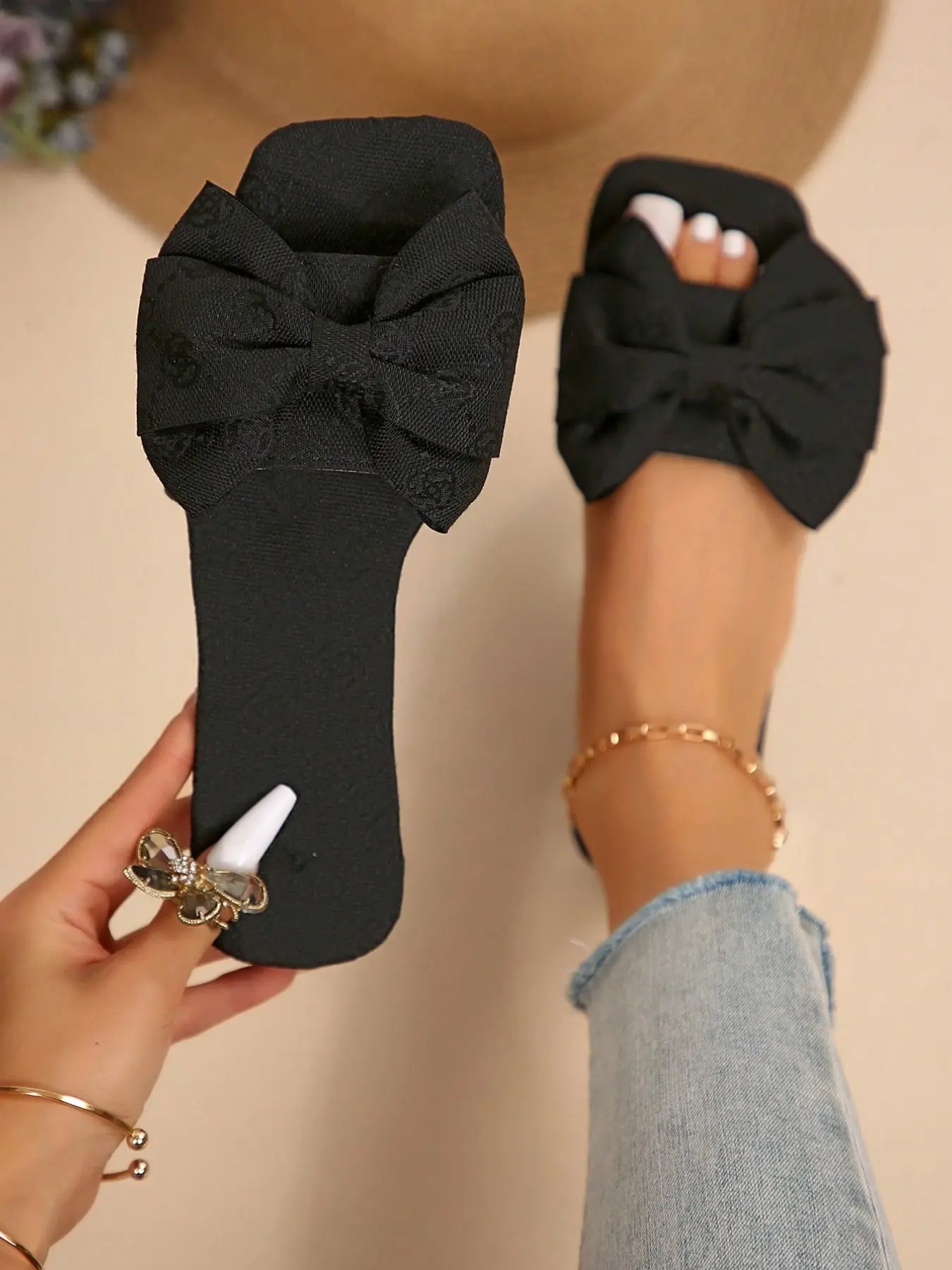 Butterfly Knot Slippers for Women, Fashion Beach Shoes, Casual Fashion Footwear, Perfect for Dates, Shopping, Parties, Evening Outings, Casual Home Wear