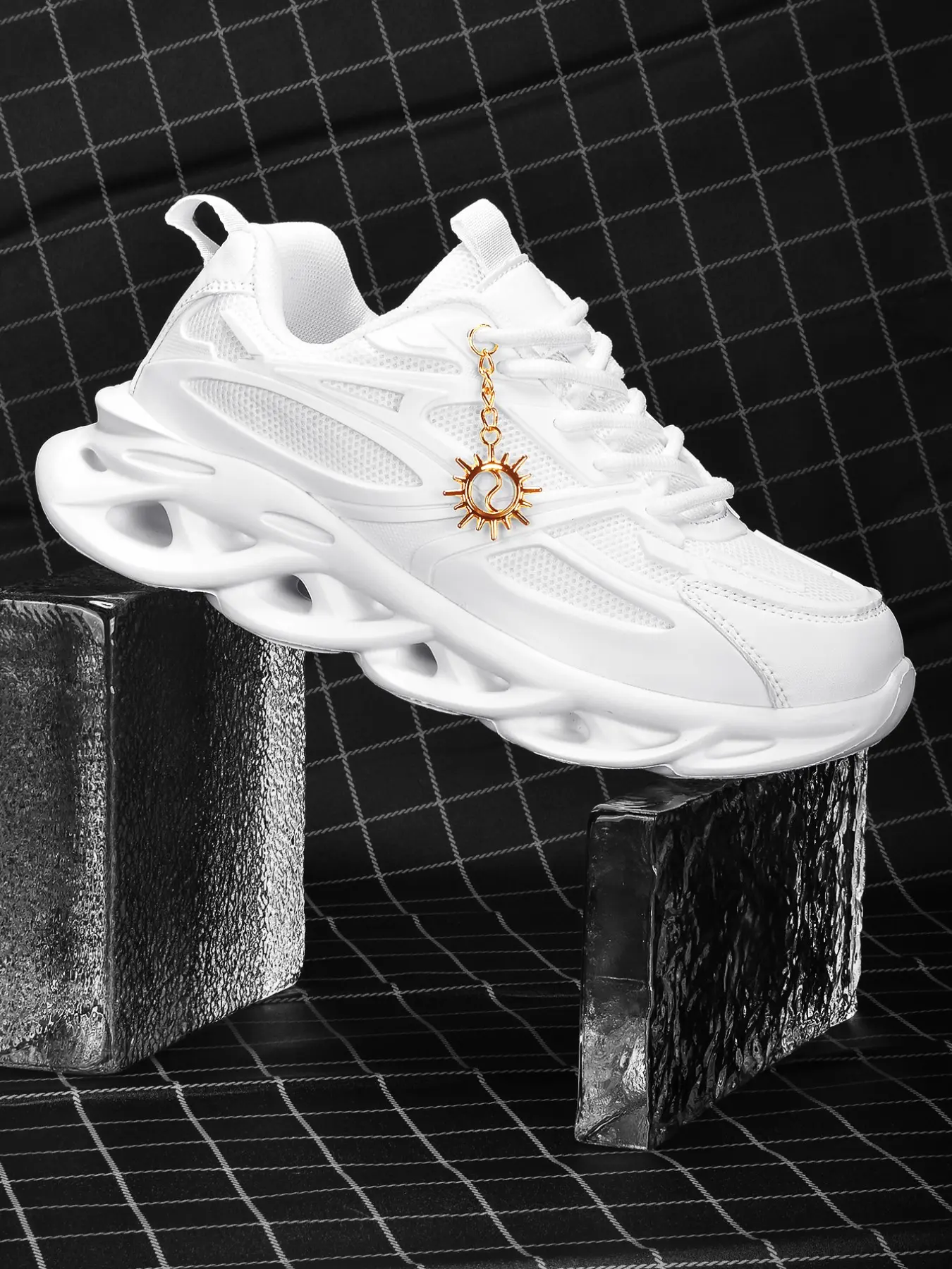 Women's Eva Thick Sole 5cm Heel Sports Shoes, Detachable Gold Sunflower Charm, Lightweight Comfortable Classic Dad Shoes, Daily Wear