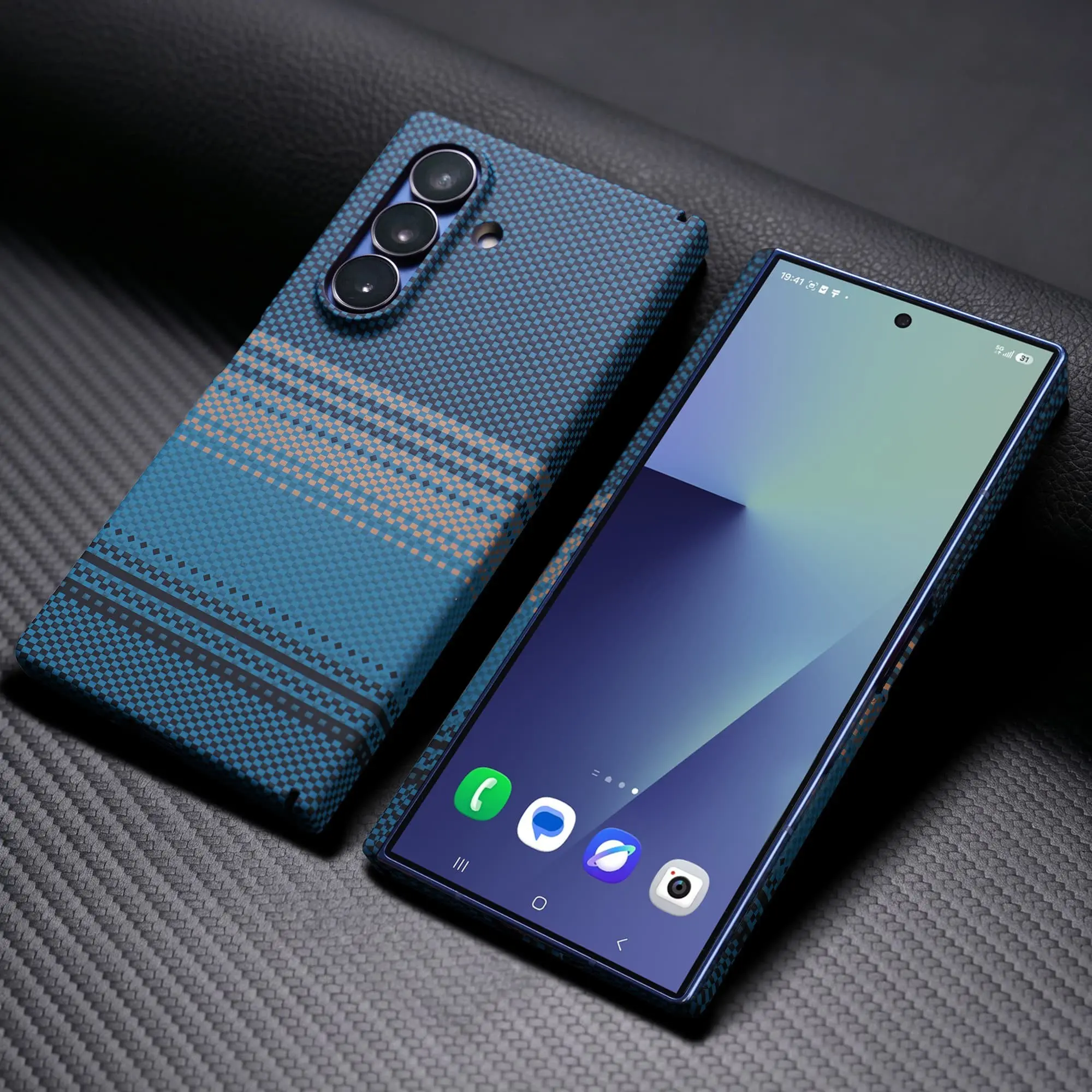 Colorful Woven Carbon Fiber Texture Foldable Phone Case, Lightweight Anti-Slip Business Hard Shell, Full Lens Protection for Samsung Galaxy Z Fold 8 Ultra/7