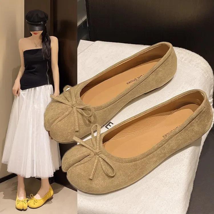 2026 New Pig Hoof Shoes, Cowhide Split Toe Shoes, Women's Summer Flat Bottom Shallow Mouth Single Shoes, Ballet Horseshoe Shoes, Axigo Same Style, One Step Stepping