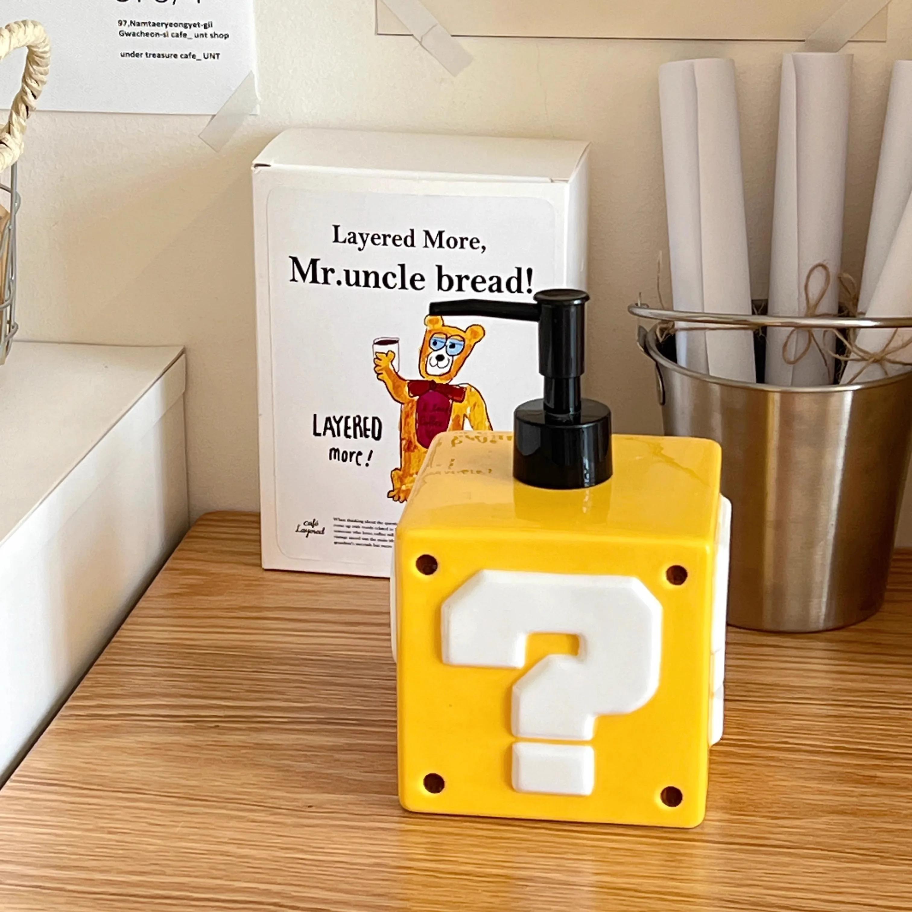 Press bottle shower gel bottle empty bottle hand sanitizer dispensing bottle creative cartoon gift bathroom supplies