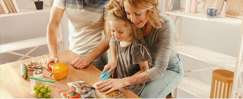 2 Pack Mini Bag Sealer, 2 in 1 Sealer and Cutter, Portable Heat Sealer Machine, Chip Heat Resealer for Snacks & Food Storage, Green/White (Batteries Included)