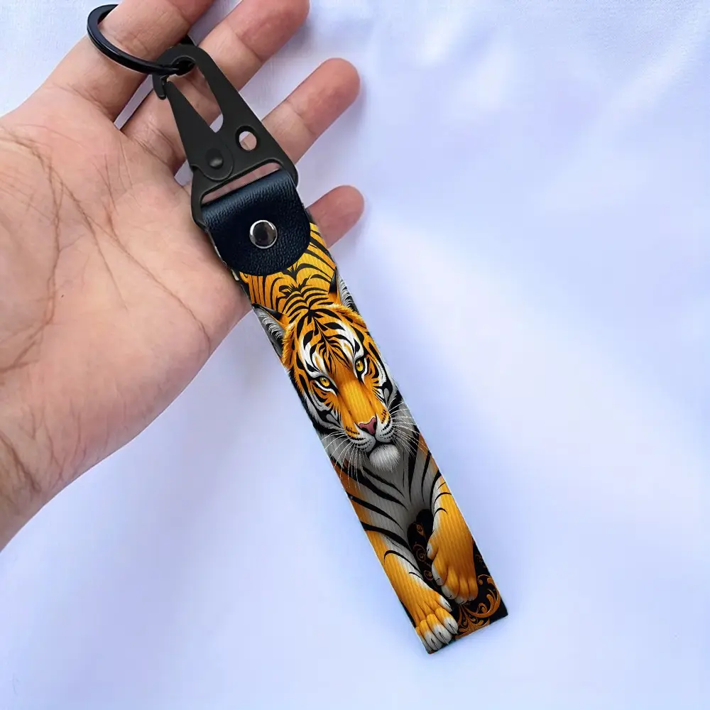 Cartoon Tiger Pattern Keychain, Style Car Motorcycle Webbing Lanyard, Vehicle Key Ring, Stylish Accessory for Cars and Motorcycles