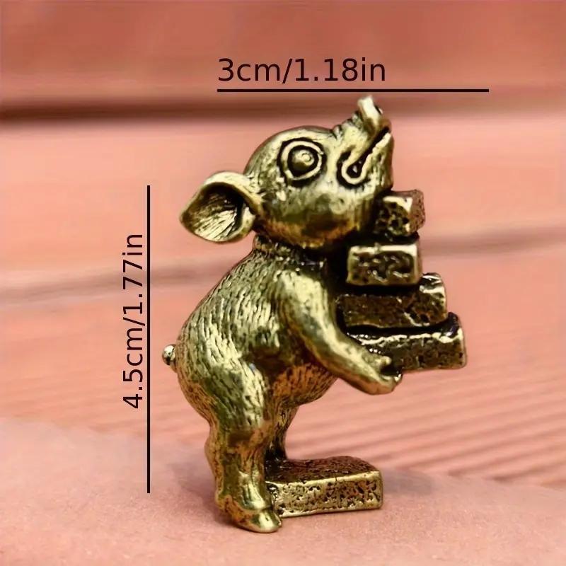 Brass Pig Figurine Ornament – Handmade Solid Brass Craft Decor, Exquisite Polished Finish, Sturdy & Long-Lasting, Ideal for Office, Study Room & Home Desktop Decoration, Unique Collectible Lucky Pig Gift for Birthdays, Holidays & Business Occasions