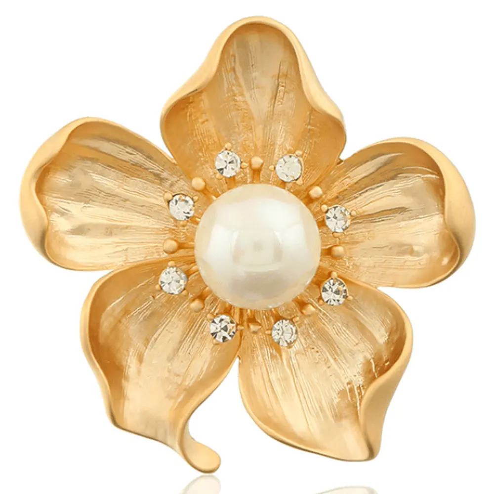 Vintage Enamel Flower Brooch Paired Artificial Pearls Sparkling Rhinestone Brooches Elegant Women's Suit Accessory