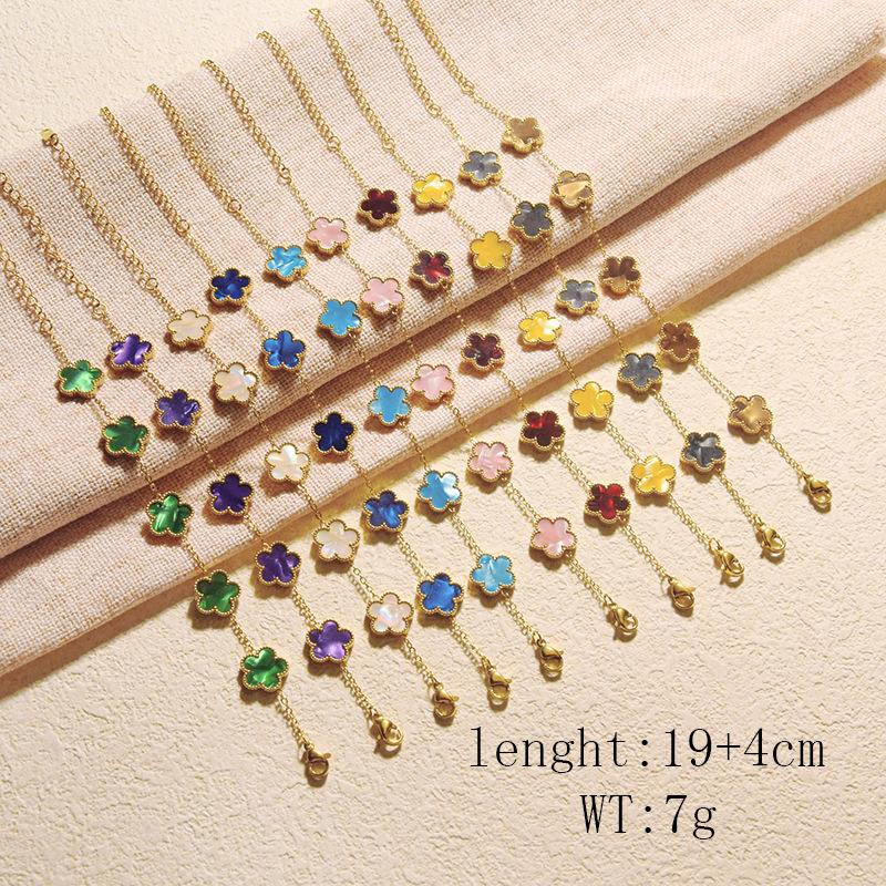 Titanium steel lucky clover five-leaf clover gradient bracelet, light luxury and high-end feel, popular stainless steel jewelry for women