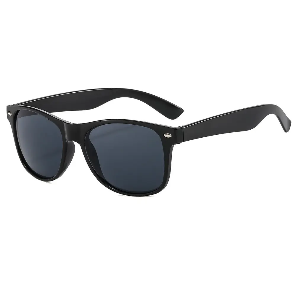 Unisex Classic Retro Square Sunglasses - Timeless Black Shades with Metal Accents, UV400 Protection Horn-Rimmed Eyewear for Men & Women Driving & Everyday Wear