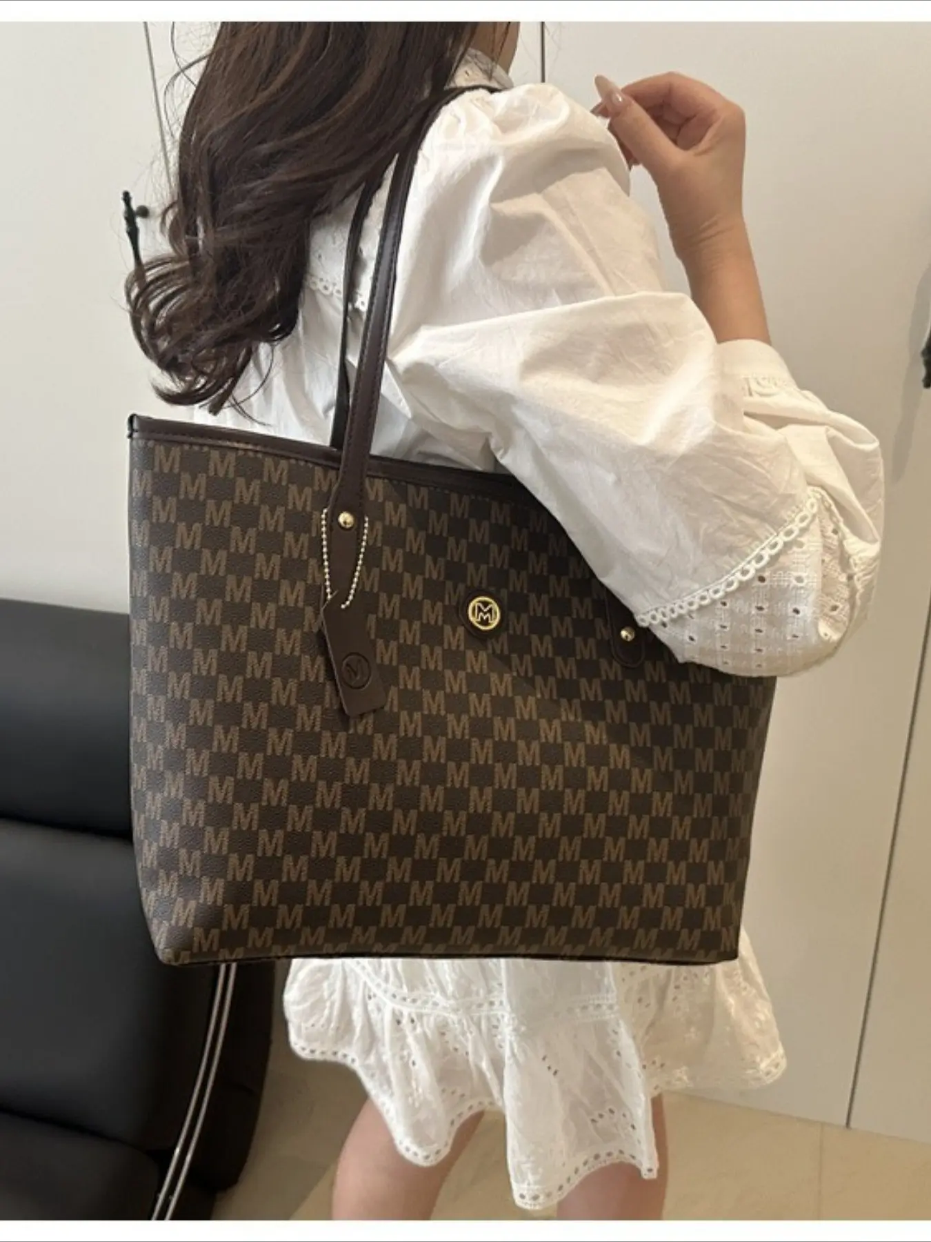 Allover M Letter Monogram Pattern Crossbody Bag, Timeless Luxury Style, Hardware, Casual Daily Elevator，Christmas And Halloween GiftsThanksgiving / Gift