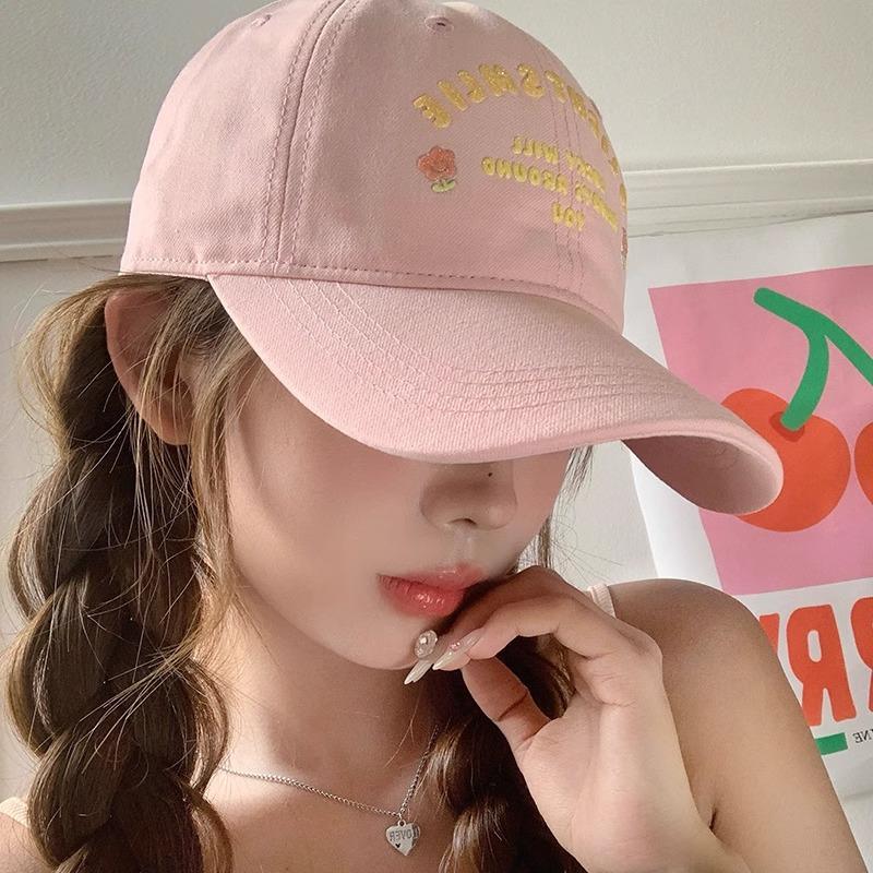 Floral pink letter baseball cap for women with large head circumference, soft top, wide brim, makes the face look smaller