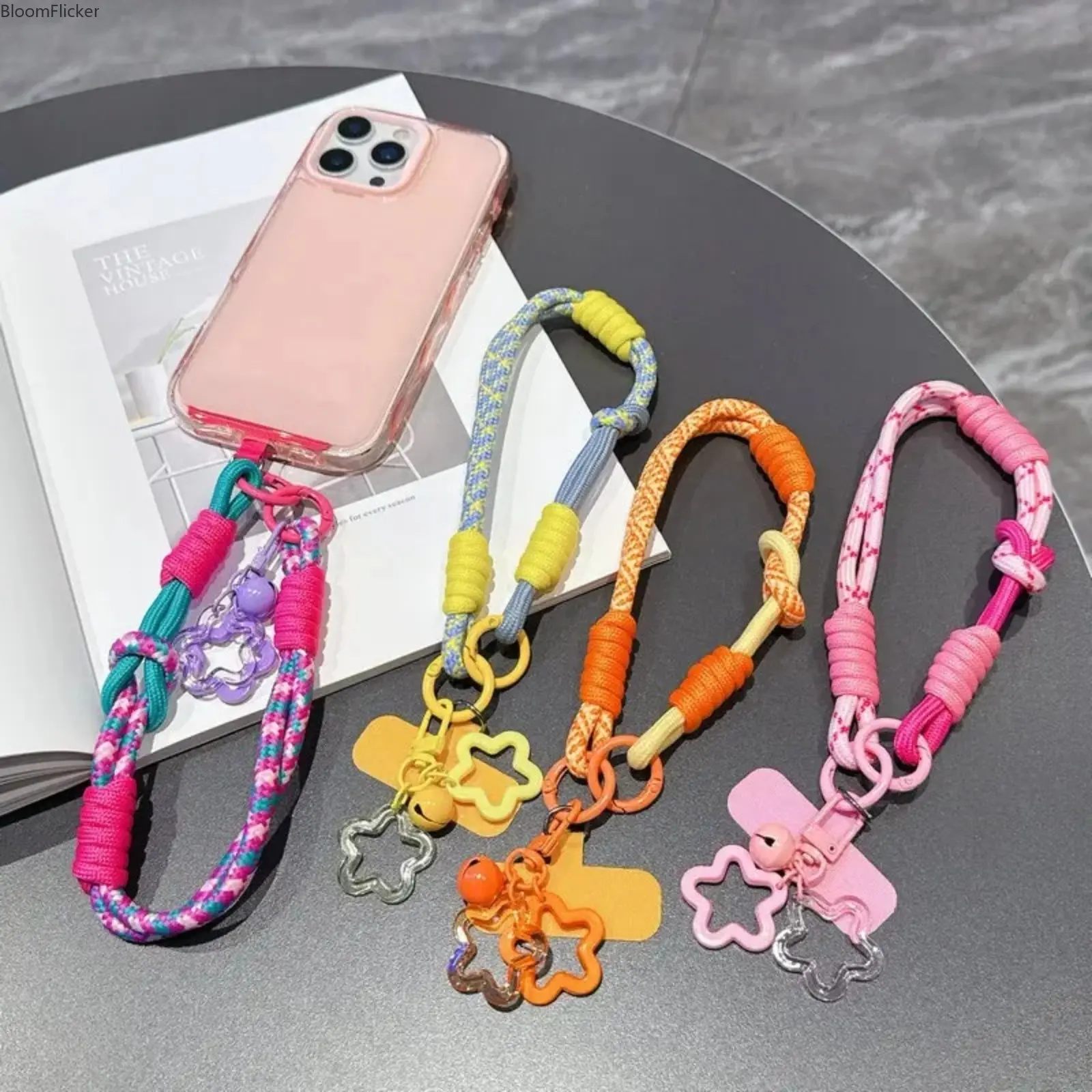 Dopamine Star Print Phone Lanyard Wrist Strap, Colorful Card Holder Keychain Rope, Portable Anti-Lost Hand Wrist Cord, Cute Decorative Accessory for Cell Phones, ID Cards, Keys & Small Daily Carry Items