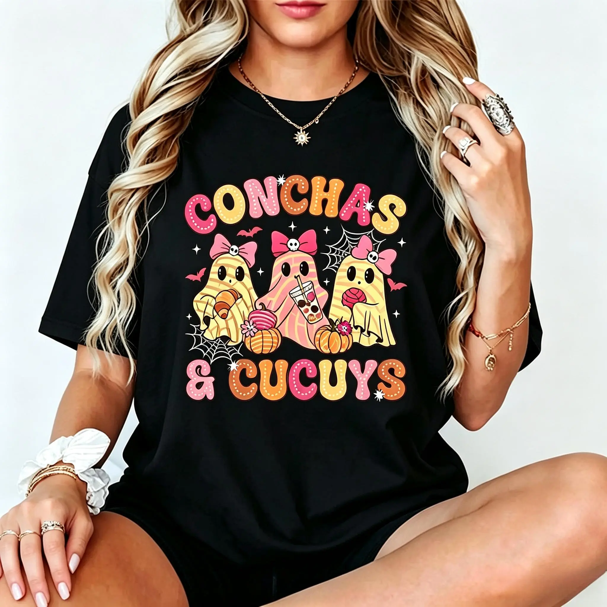 Geometric Graphic Top for Women, Retro Conchas & Cucuys Ghost Print, Short Sleeve Round Neck Casual Halloween Party Streetwear, Clothes, Casual Everyday Tops, Tshirt, Women's Clothes, Chic, Thanksgiving, Easter, Valentines Day, Foldable, Retro Street, Let