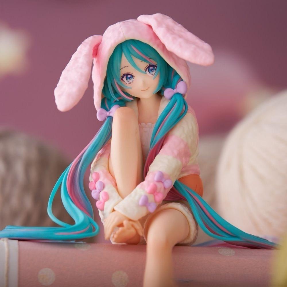 15CM Anime HATSUNE MIKU Figure Rabbit Ear Pajamas Noodle Stopper Figure Model Toy Doll Aciton Figure Collection Gift PVC