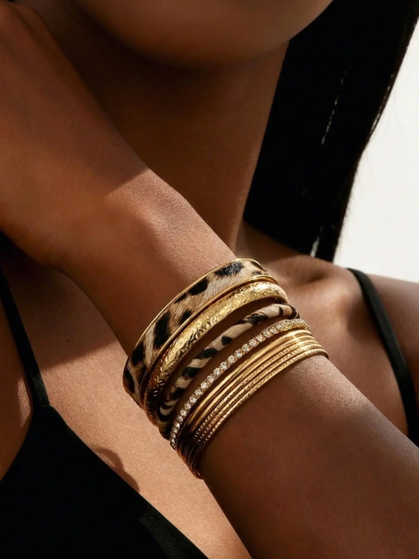 11-Piece  Wild Leopard Mixed Metal Bangle Pack, Multi-Thickness Textured Crystal Stack Bracelets, Versatile Statement Jewelry For American Retro, Y2K Hot Girl Denim & Street Outfits, Layered Stack Bangles