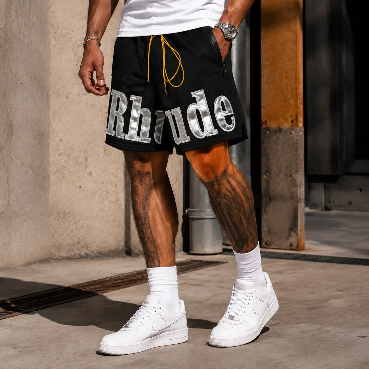 Men’s Streetwear Letter Print Quick-Dry Shorts – Lightweight Breathable Athletic Summer Gym Shorts with Elastic Waist & Drawstring, Casual Sport Running Beach Shorts