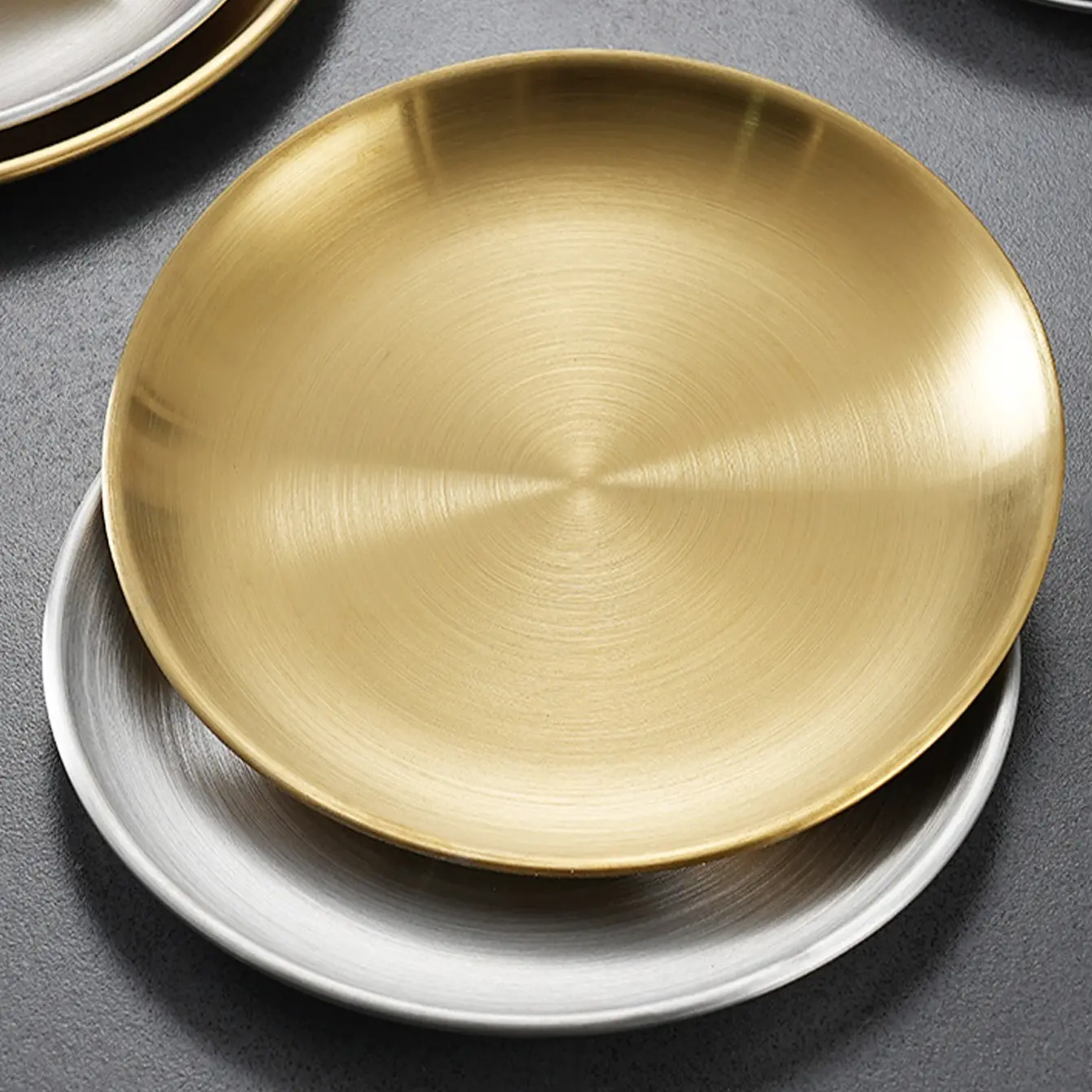 Korean-Style Stainless Steel Round BBQ Grill Plate, Ideal for Home & Commercial Use, Versatile Food Tray or Bone Plate, Perfect for Buffets & Gifts