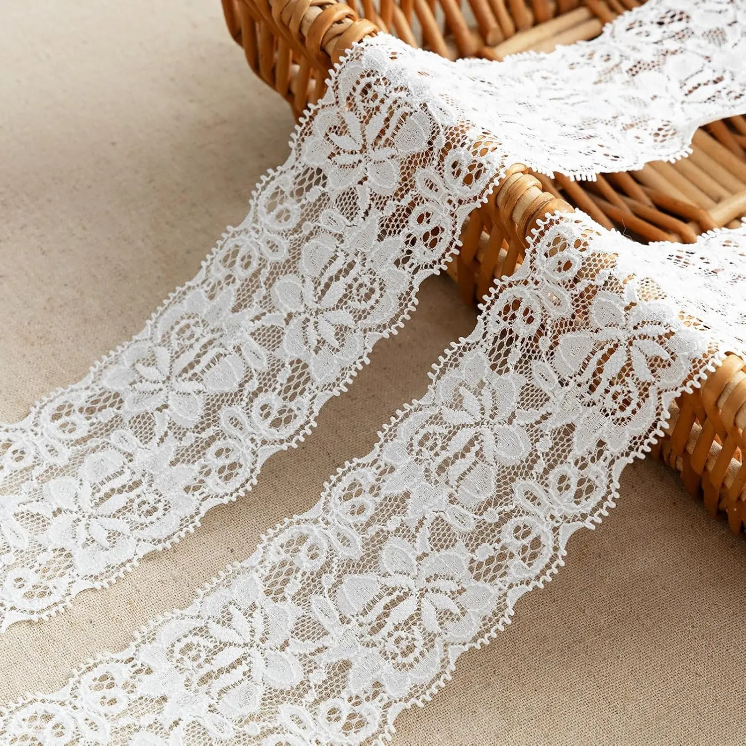 Lace Trim Ribbon, 5-Yard White Lace Ribbon, 2.36 Inch Width White Laces Trims Delicate Floral Pattern Ribbons for Crafts Sewing and Bridal Wedding Dress Applique Decorations