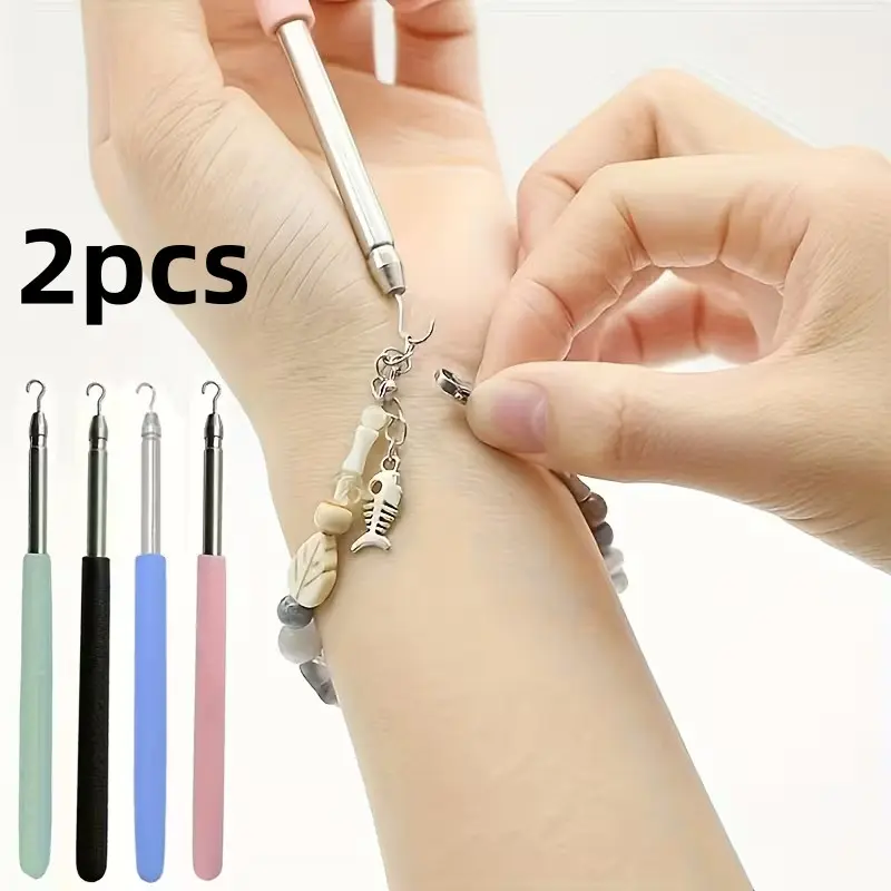 2-Pack Fashion Stainless Steel Jewelry Bracelet Hook Tool, Easy-On and off Jewelry Assistant, Wrist Fixer Accessory, Random Color