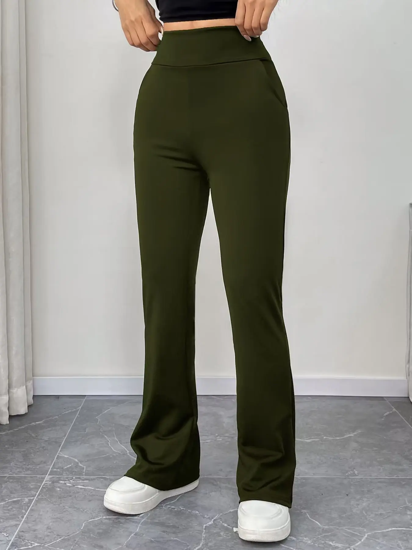 Women's Bootcut Yoga Pants, Soft High-Waisted Stretchy Leggings, Waist Control, Butt Lift, Side Pockets, Ideal for Running & Gym, Athletic Casual Pants
