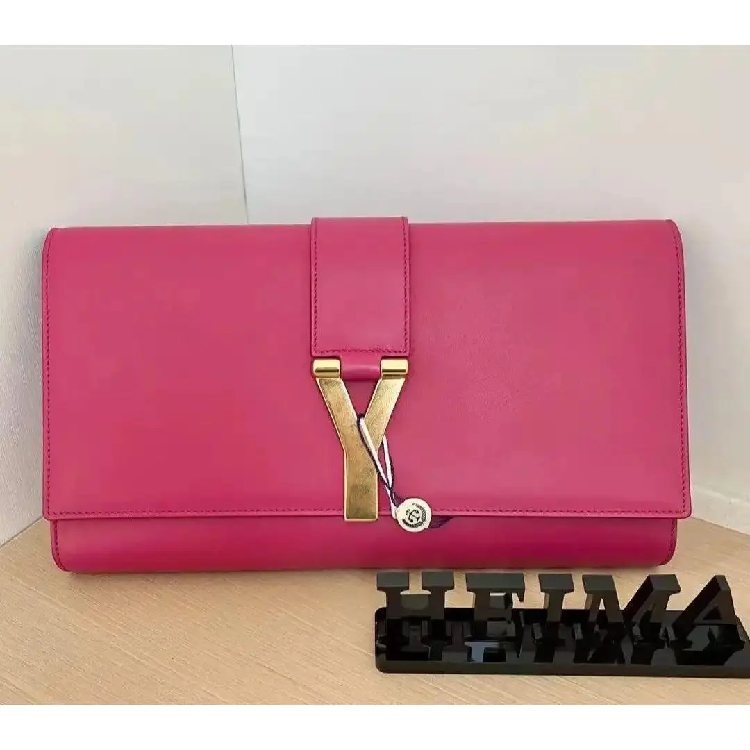 Pre-owned Yves Saint Laurent 95% New YSL Medium Fuchsia Clutch Bag