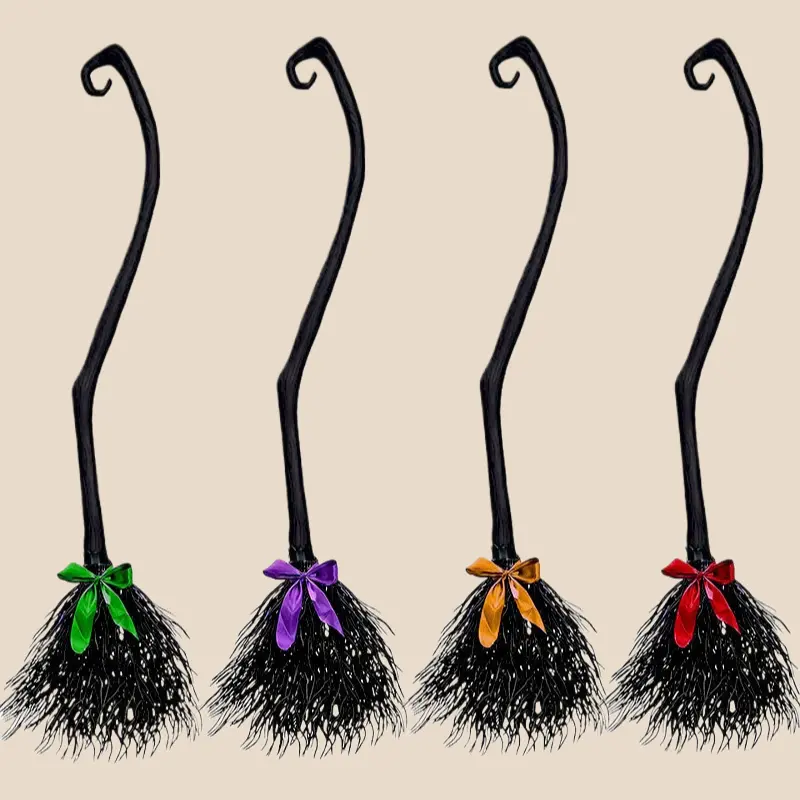 Plastic Gothic Witch Broom with Skull Decor, Halloween Magic Cosplay Prop for Harry Potter Themed Party & Scene Decor