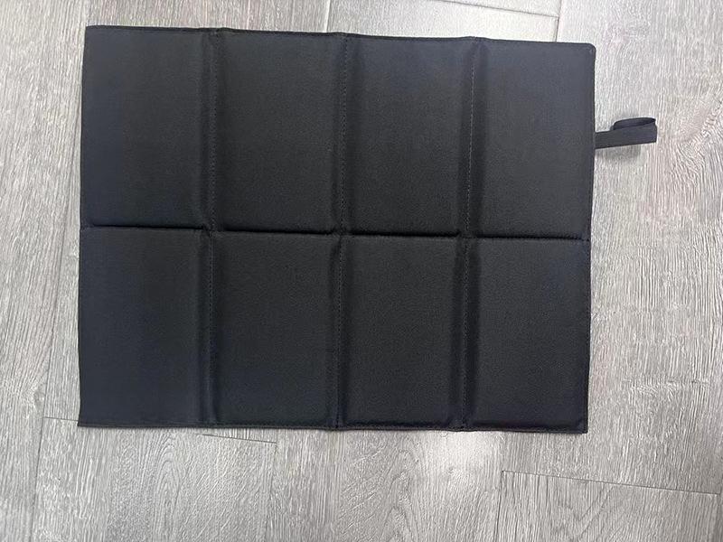 Portable Waterproof Picnic Mat Moisture-proof Mat Camping Ground Mat Thickened Outdoor Beach Travel Foldable Small Seat Cushion