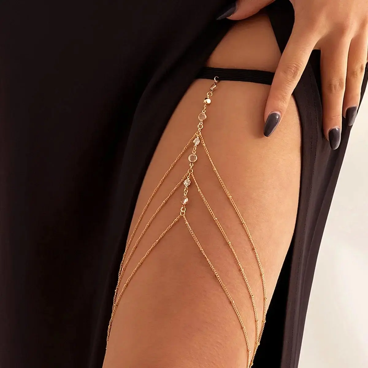 Women's Bohemian Multilayered Metal Thigh Chain - Elastic Adjustable Band, Long Fringe Tassel, Casual Beach Body Jewelry for Dress Decoration