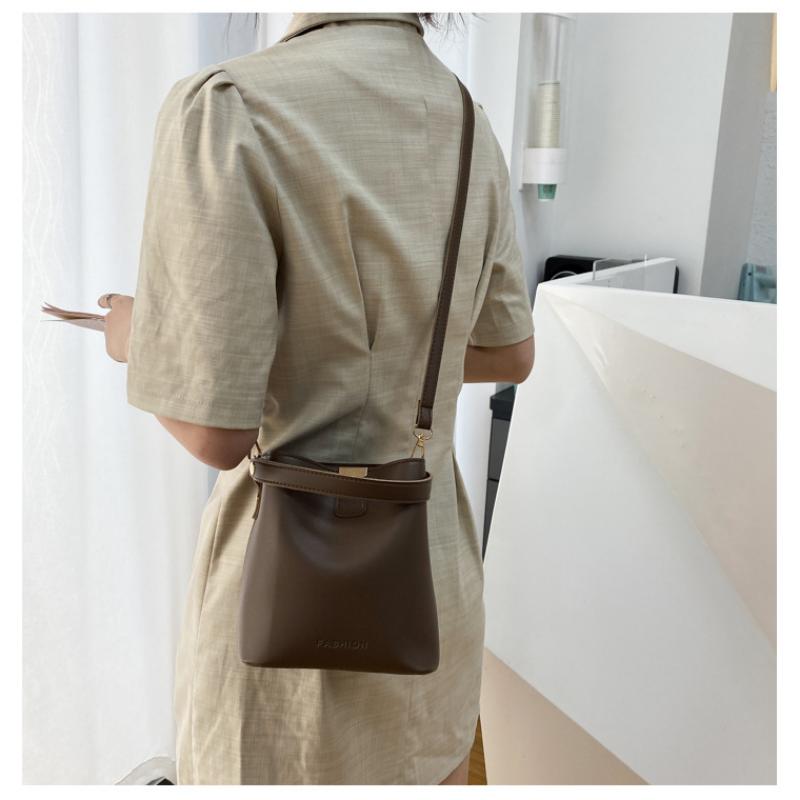 Small Fresh Day Bag Women's Popular Handheld Crossbody Bucket