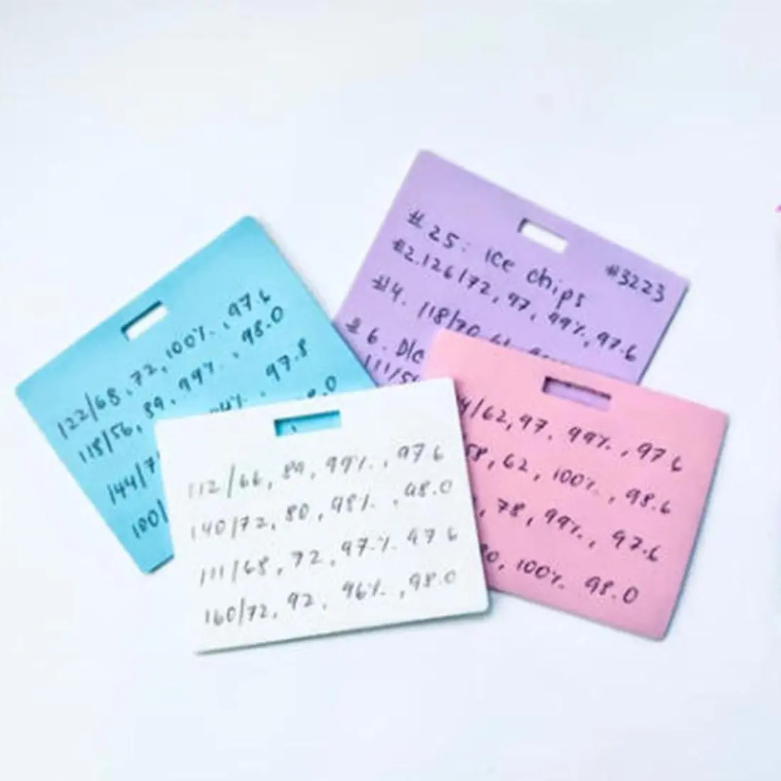4-Pack Reusable Erasable Badge Buddy Notepads, Vertical and Horizontal ID Badge Note Pads, Writable Wipe-Clean Quick Note Accessories, Compact Portable Design for Nurses, Doctors, Medical Staff and Everyday Work