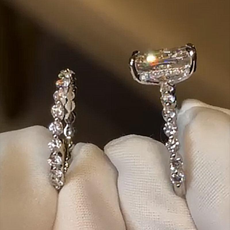 Women's Shiny Finish 2-Piece Statement Cluster Wedding Ring Sets, Square Accent Rings for Wedding, Anniversary Gift & Party Wear Jewelry