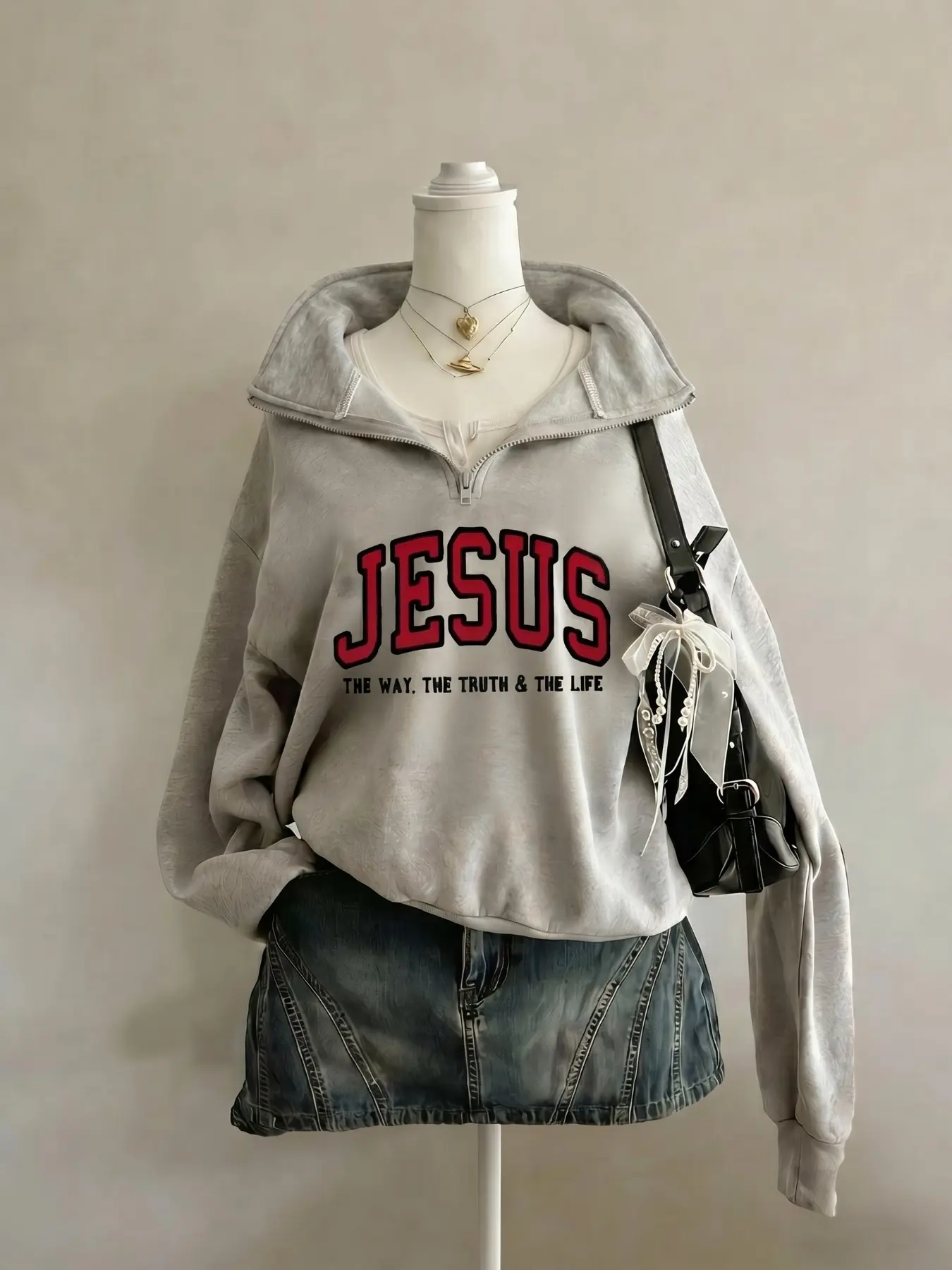 JESUS Aesthetic Half-Zip Baggy Oversized Long-Sleeve Sweatshirt, Y2K Christian Graphic Top, Cozy Fleece Drop-Shoulder Pullover, Vintage Washed Finish, Casual Daily & Streetwear for Women