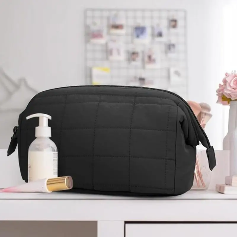 Portable Makeup Bag, Lightweight Polyester Cosmetic Organizer, Ideal for Home, Outings, Parties, Perfect Gift for Halloween, Christmas, Birthday