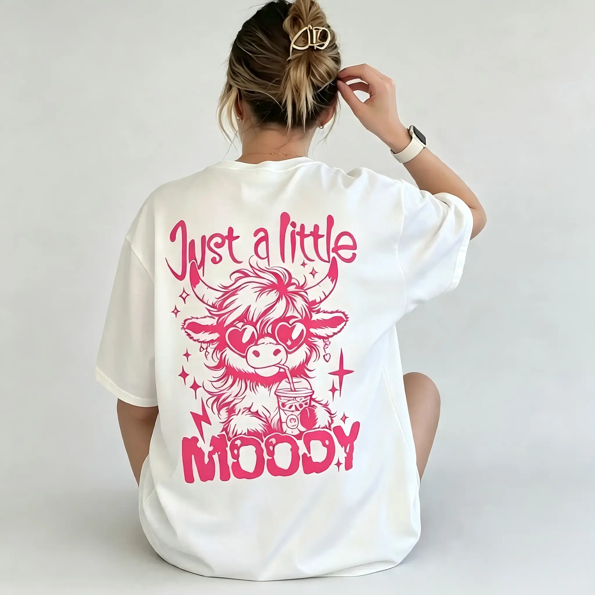 Women's Vintage Cow Print Round Neck Exposed-Shoulder Fitted Sports Top - Smooth, Lightweight, Simple Essential Vibe Short Sleeve Casual Summer Tee for Everyday Wear & Outings, Unisex