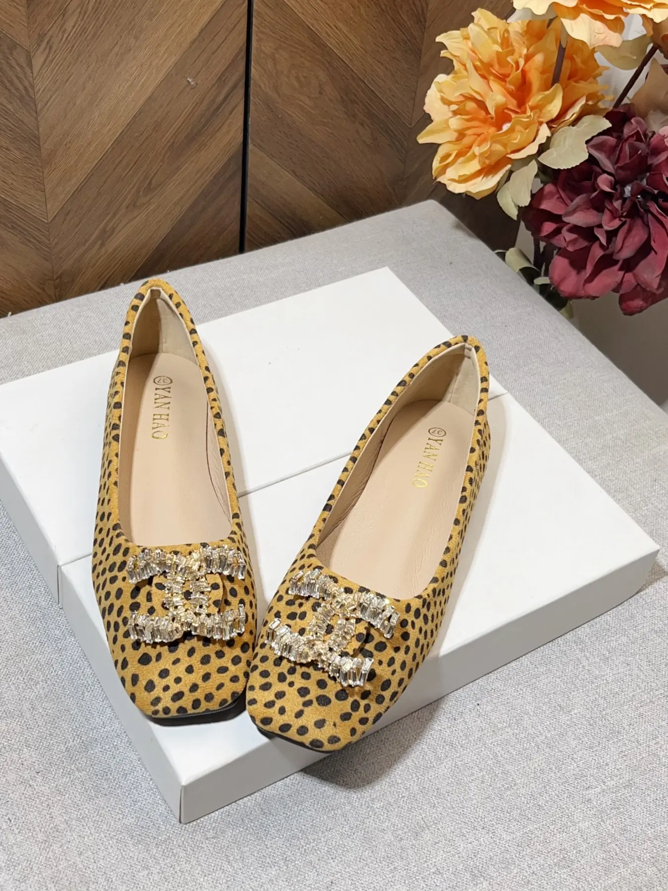 Women's Square Toe Slip-On Flat Shoes, Vintage Leopard Print, Rhinestone Decor, Comfortable Soft Rubber Sole, All Seasons Everyday Wear Casual Footwear, Soft Soled Shoes, Soft Sole Flats