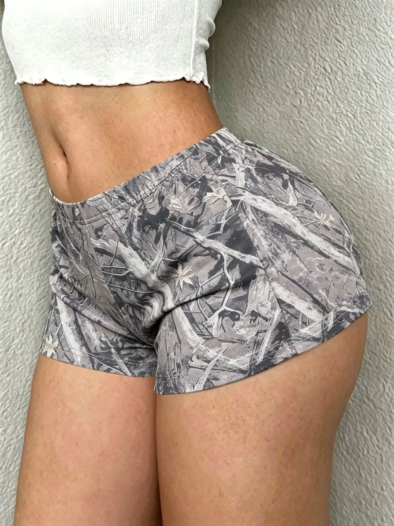 Y2K Realtree Camo Low Waist Shorts Ladies Stretch Skinny Mini Hot Pants Autumn Forest Branch Print Streetwear Casual Short Chic Camouflage Shorts