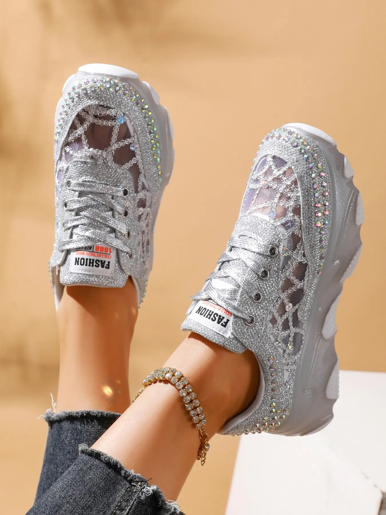 Women's Summer New Style Breathable Mesh Sneakers, Casual Sport Shoes with Rhinestones, Versatile Hollow Out Design, Comfortable and Stylish