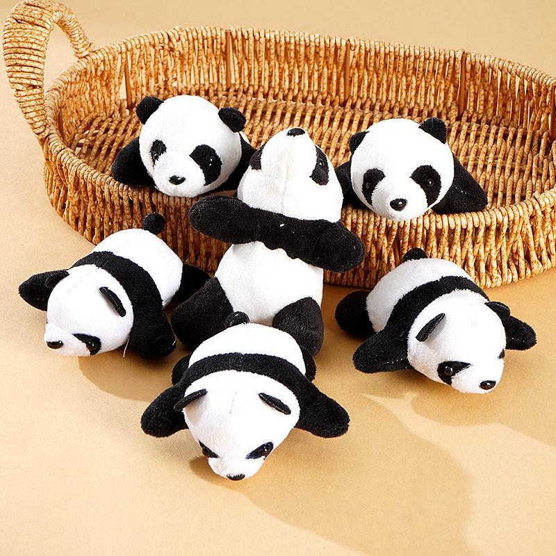Cartoon Internet celebrity three-dimensional panda brooch, plush red panda doll ins lying down panda jewelry schoolbag pendant