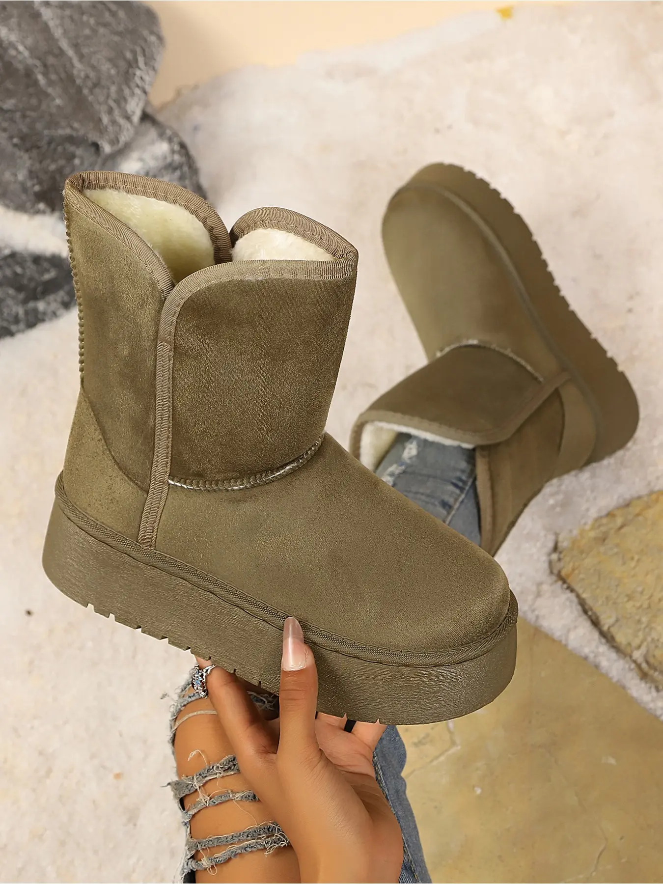 Women's Platform Short Snow Boots, Winter Fleece Lined Warm Non-Slip Height Increasing Ankle Boots