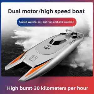 High Speed Remote Control Racing Boat With Dual Motors Full Waterproof Design 2.4G Signal And Long Lasting Battery For Pool And Lake