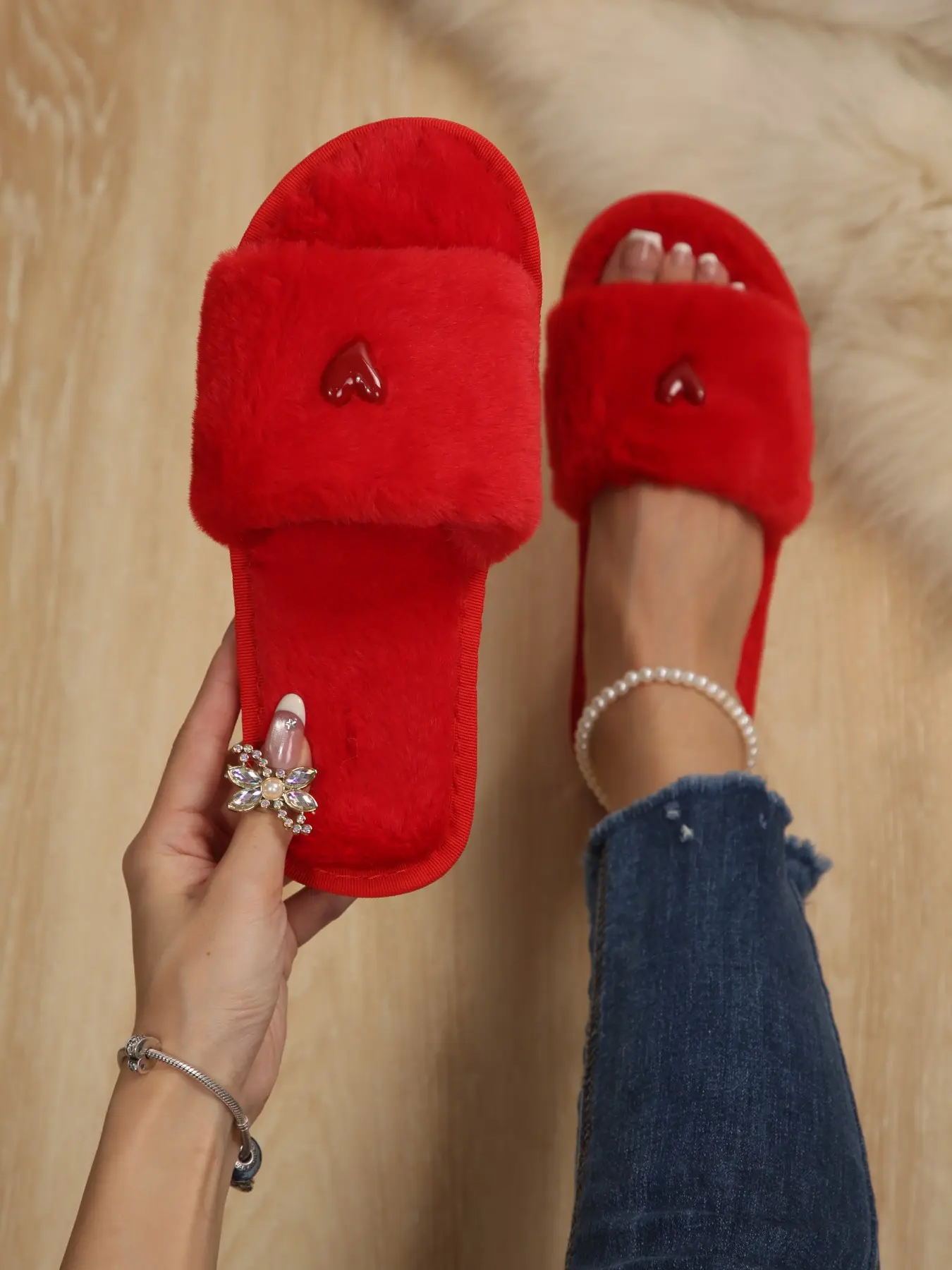 Plush Heart Decor Slippers, Soft Textile Eva Sole, Breathable Anti-Slip, Ideal for Home, Valentine's Day, Couples Gift
