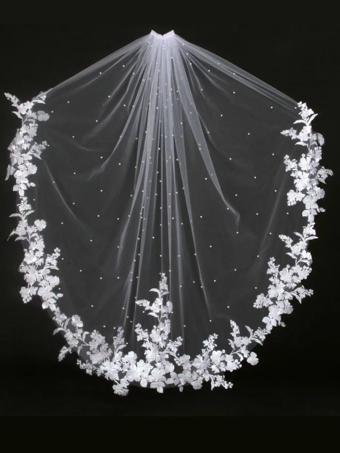 U-Shape Floral Lace Bridal Veil with Pearl Decor, Handmade Vine Trim Medium-Length Bride Headpiece, Includes Comb for Wedding Parties