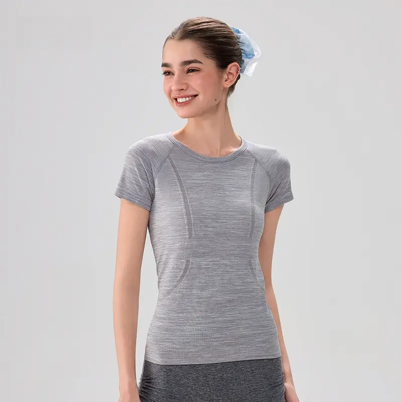 Women's New Seamless Short-Sleeve Knitted Sports T-Shirt, Quick-Dry Workout Top for Running, Fitness Activities